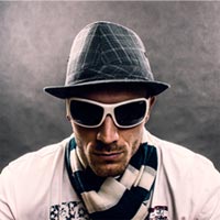 谁能介绍DDOS攻击